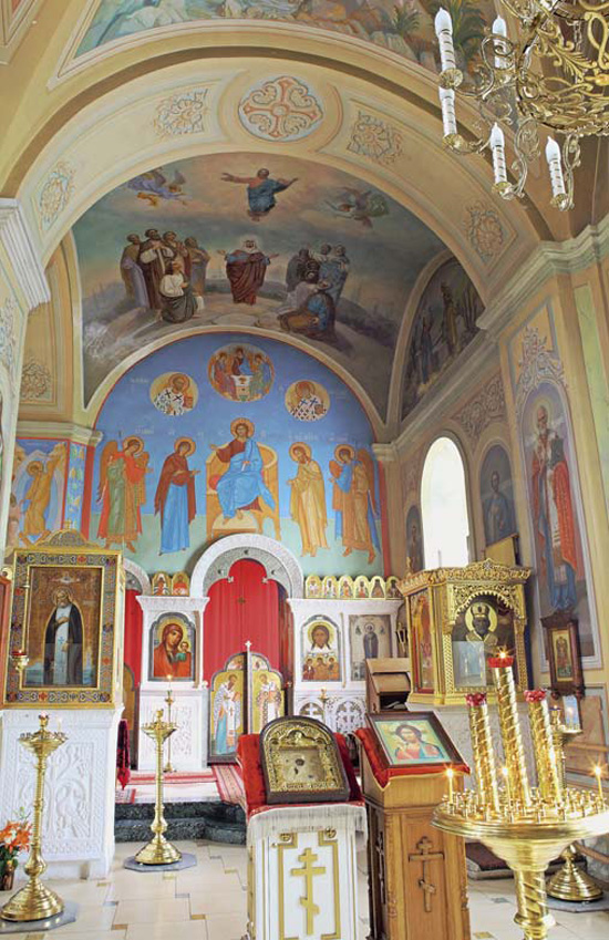 Флоро-Лаврский храм