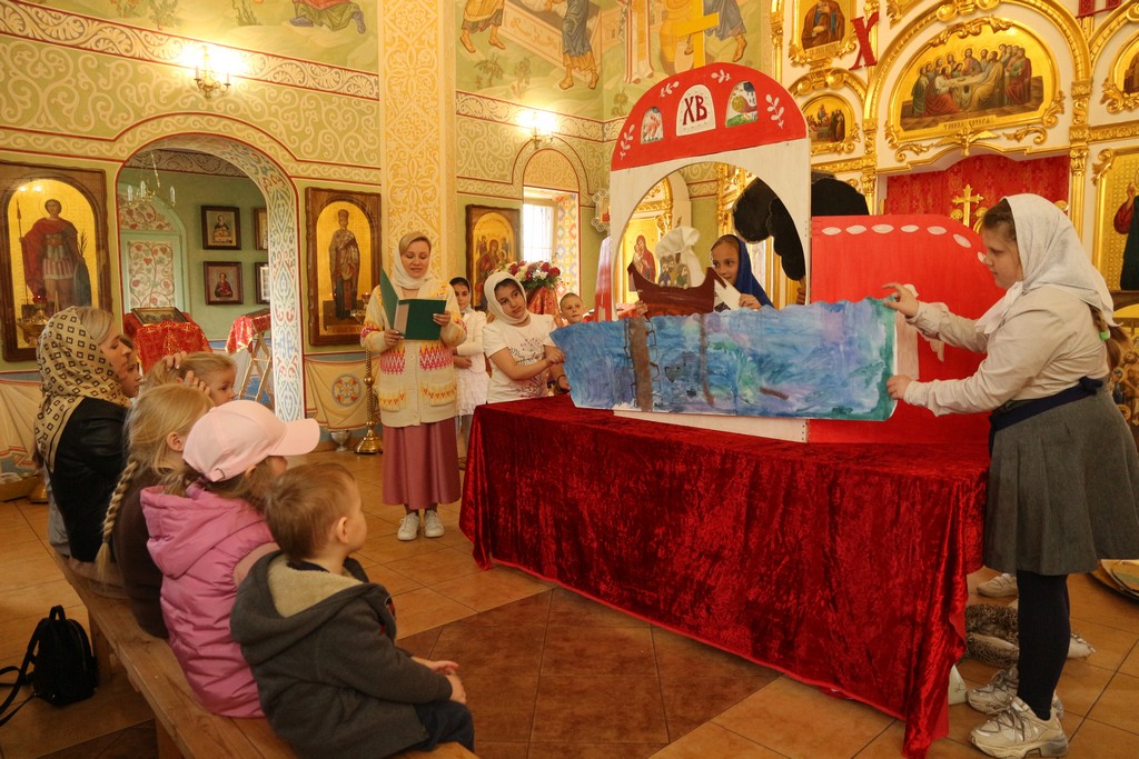 Воскресная школа Никольского храма с. Лямцино в Иоанно-Предтеченском храме мкрн. Востряково г. Домодедово.