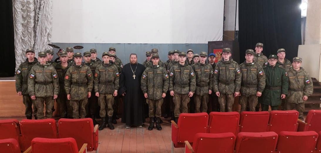 Встреча со священником в войсковой части с. Ильинское. — фото 2