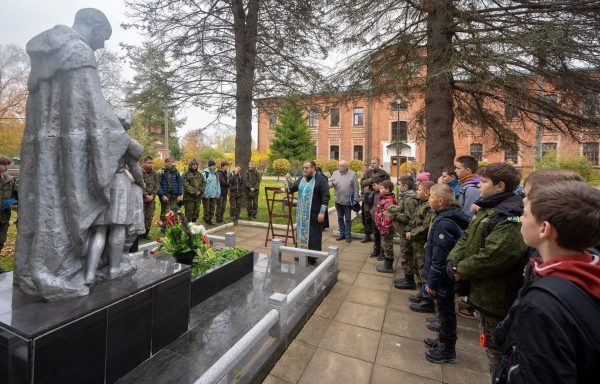 Молебен для православной дружины Владимира Храброго в Добрынихе