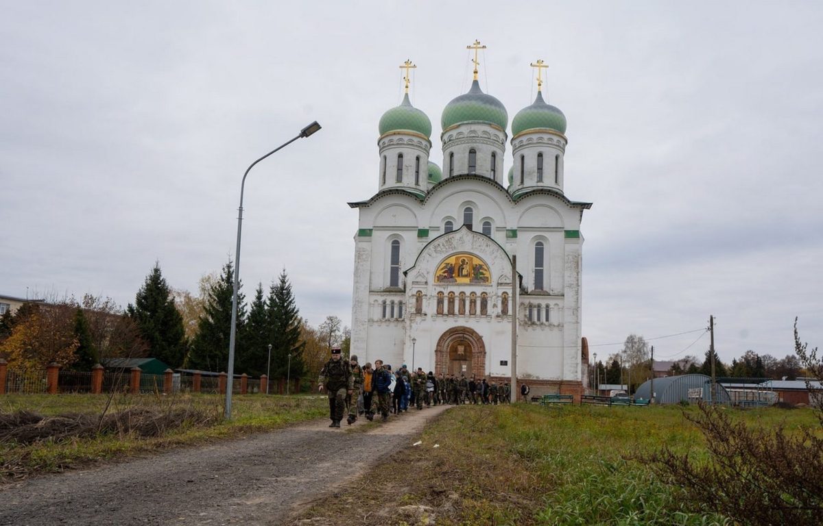 Молебен для православной дружины Владимира Храброго в Добрынихе — фото 4