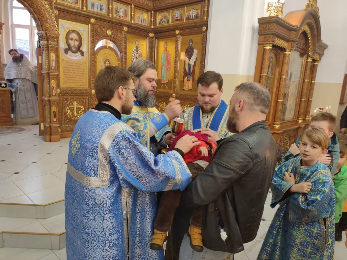 Престольный праздник Казанского храма с. Красный Путь. — фото 9