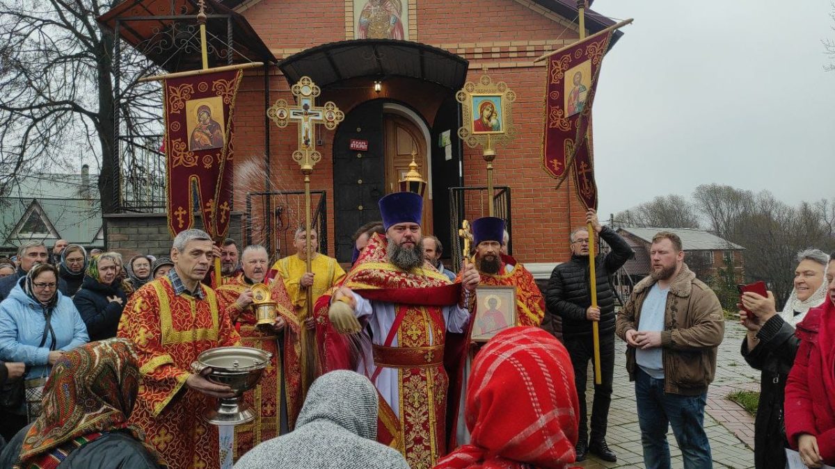 Престольный праздник Димитрие-Солунского храма мкр. Белые Столбы — фото 16