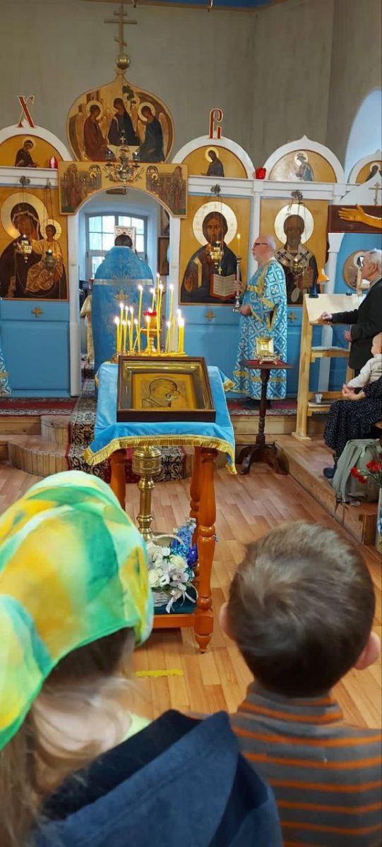 Социальный центр «Семья» на богослужении в Добрынихе. — фото 2
