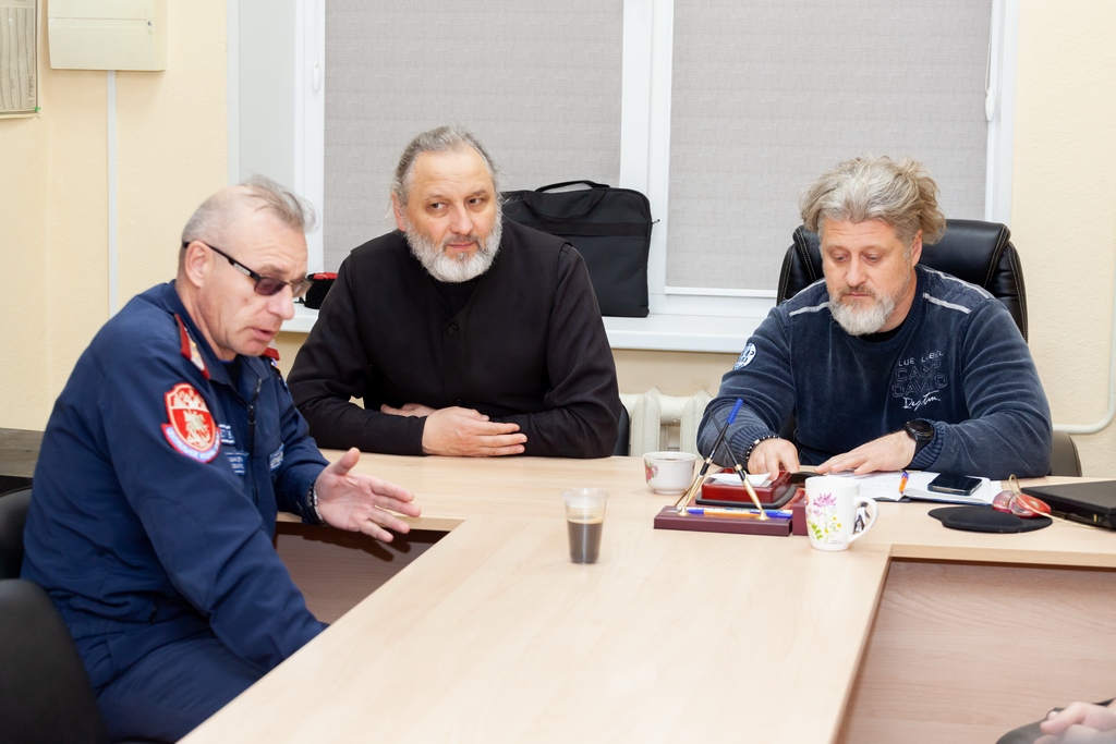 Встреча священника с казаками Домодедовского хуторского казачьего общества