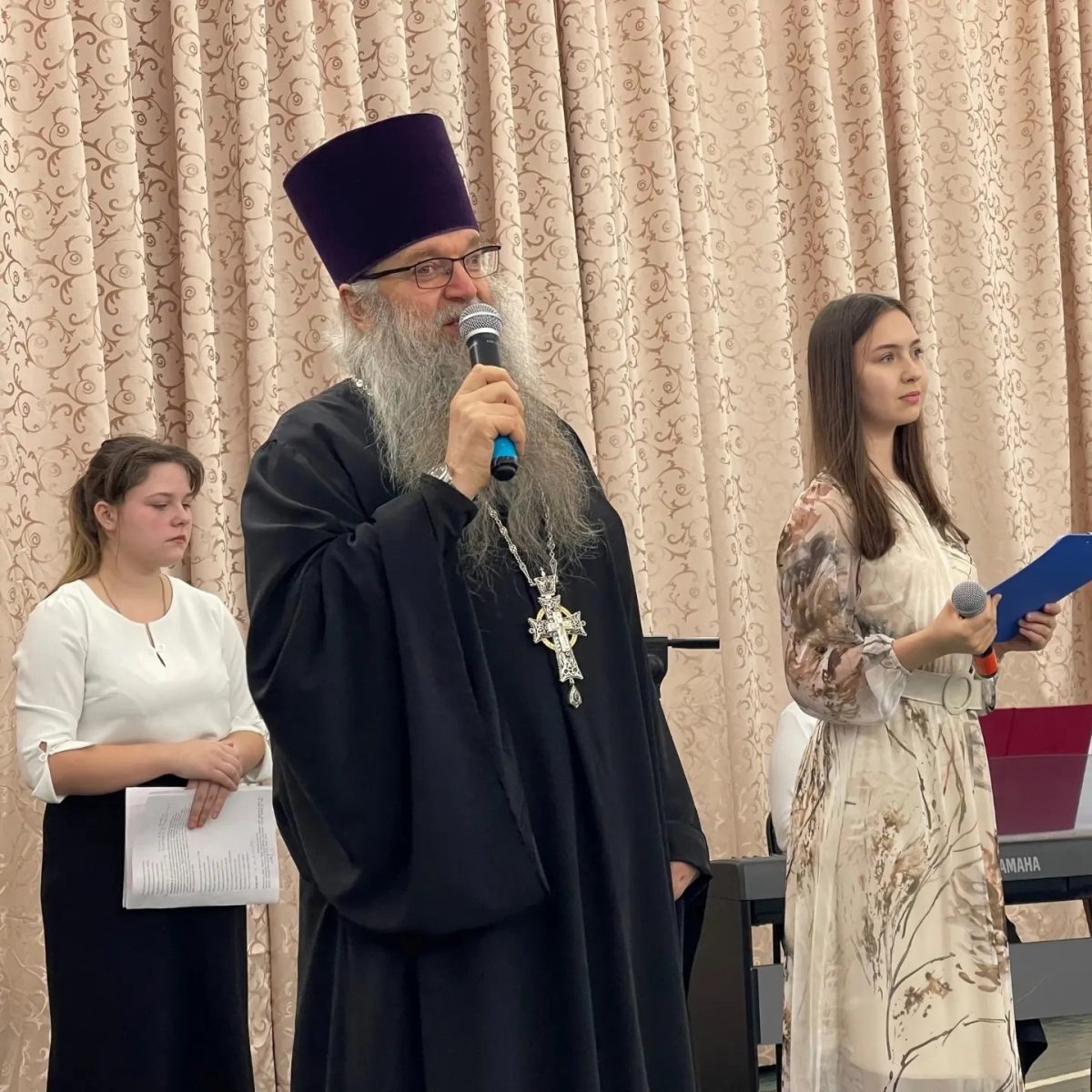 Божественная литургия для учащихся Православной гимназии г. Домодедово — фото 2