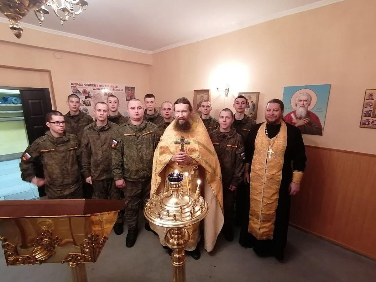 Богослужение в восковой части с. Ильинское