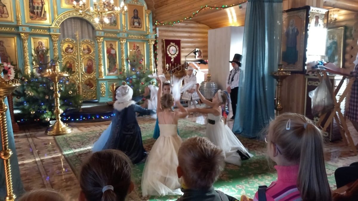 Рождество в храме иконы Божией Матери «Державная» мкр. Авиационный
