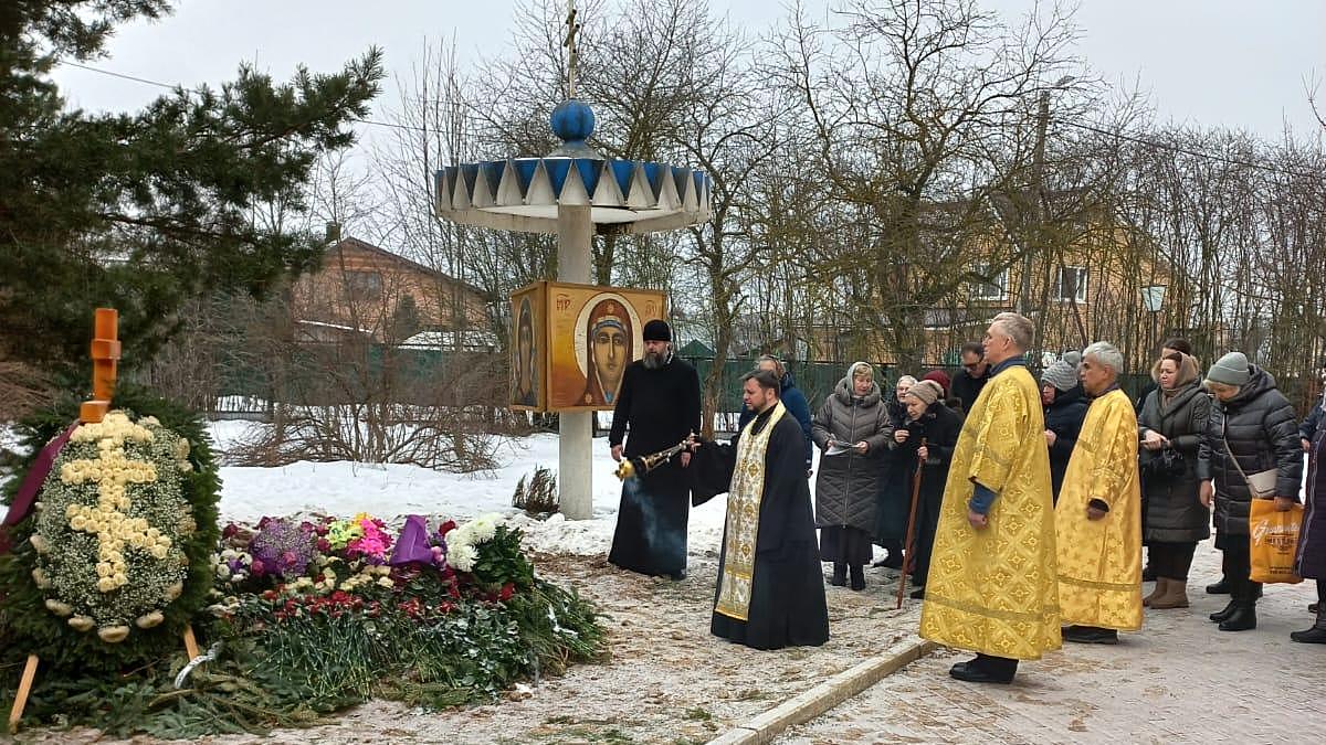 Заупокойное богослужение на 9-й день по кончине протоиерея Леонида Григорьева