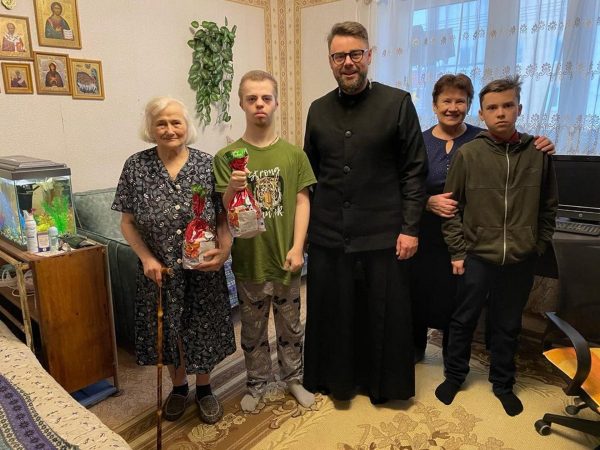 Подарок к Рождеству жителям поселка Шахово