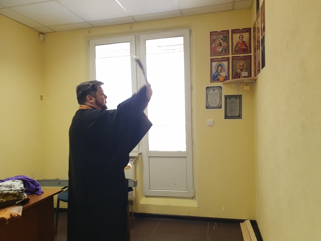 Освящение нового штаба волонтёрского движения «Птички ДМД» — фото 3