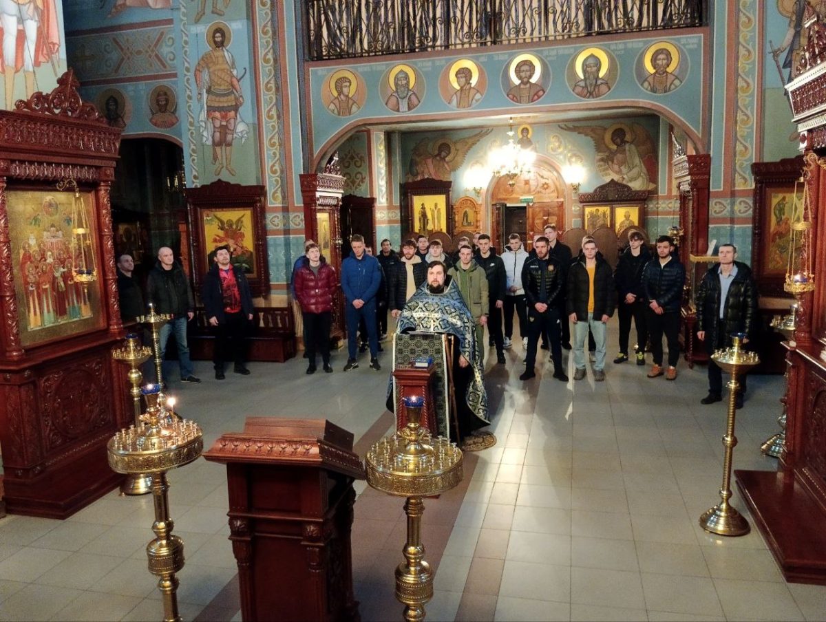 Молебен перед началом футбольного сезона — фото 2