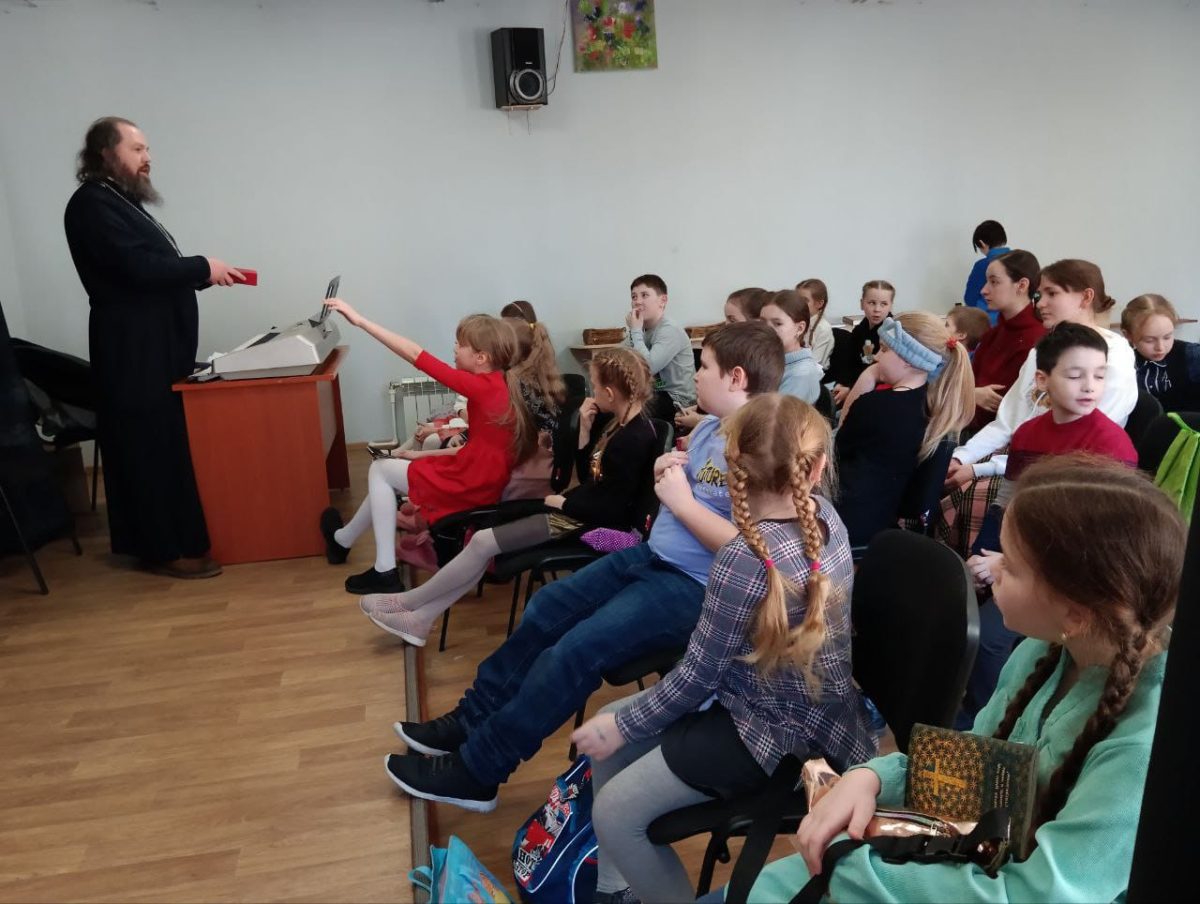 День православной книги в соборе Всех святых в земле Русской просиявших г. Домодедово