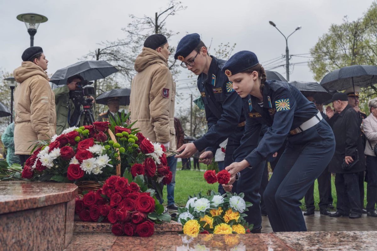 Митинг памяти ликвидаторов аварии на Чернобыльской атомной электростанции прошёл в г. Домодедово — фото 11
