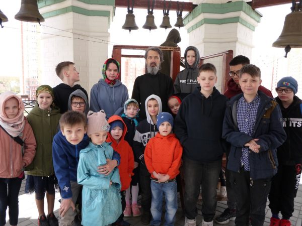 Светлая Суббота в храме Новомучеников и исповедников Домодедовских