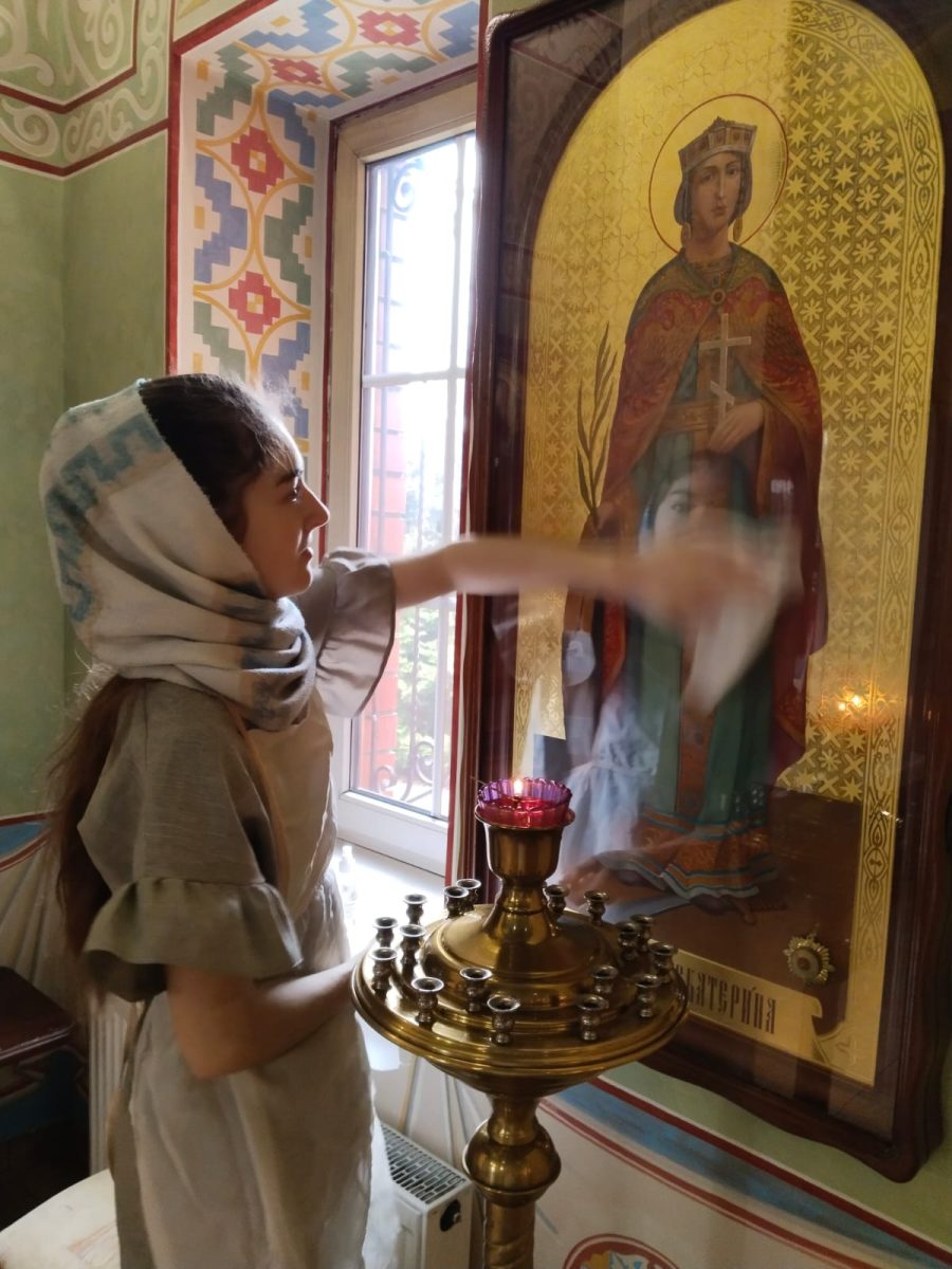 Ученики Востряковского лицея посетили Иоанно-Предтеченский храм — фото 2
