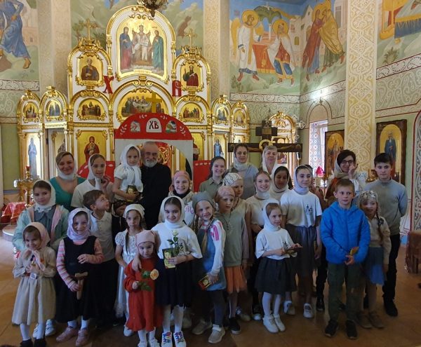 День святых жен-мироносиц в Иоанно-Предтеченском храме г. Домодедово