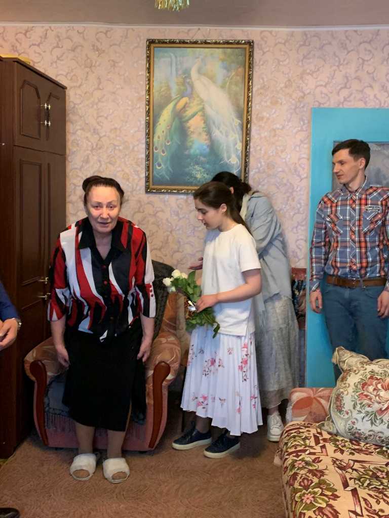 Пасхальный подарок для маломобильных прихожан