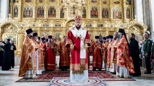 Архиерейское богослужение в день обретения мощей преподобного Давида Серпуховского в Давидовой пустыни