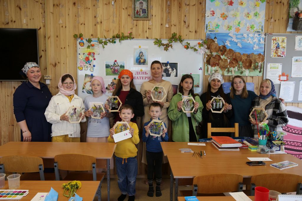 Конец учебного года в Воскресной школе Никольского храма села Лямцино
