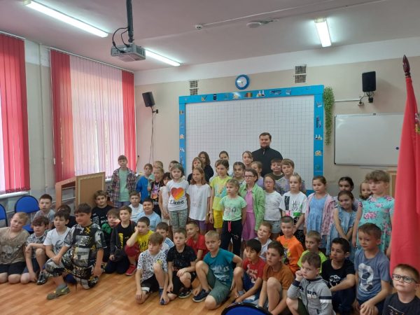 Просветительская беседа в летнем лагере Востряковского лицея №1 г. Домодедово