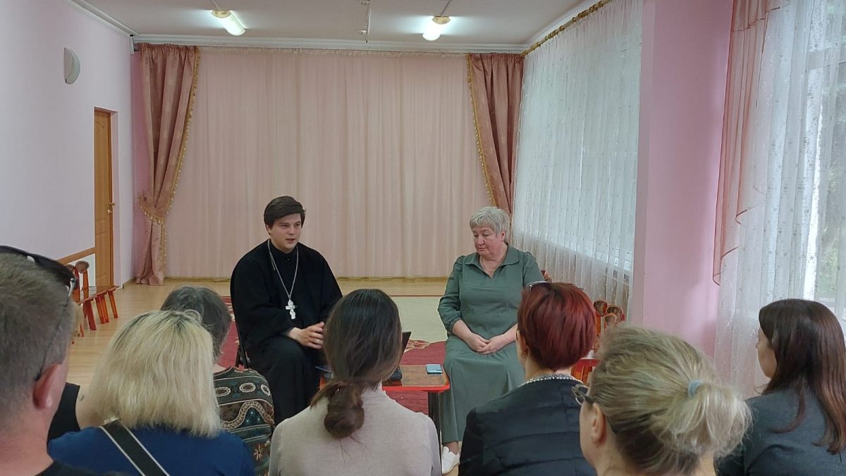 Родительское собрание в дошкольном отделении Белостолбовской СОШ