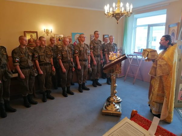 Служба в войсковой части в поселке Ильинское