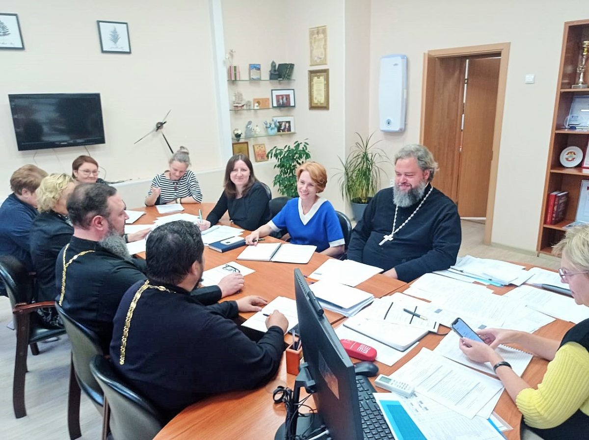 Заседание Координационного Совета по взаимодействию между Управлением образования и Благочинием Домодедовского церковного округа: план совместной работы на 2023-2024 учебный год