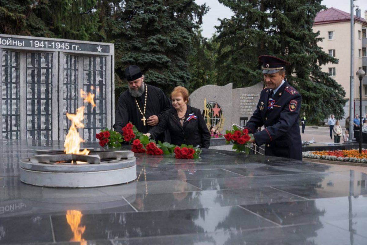 Участие благочинного Домодедовского церковного округа в торжественном мероприятии по случаю Дня городского округа Домодедово и Дня государственного флага России