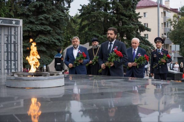 Участие благочинного Домодедовского церковного округа в торжественном мероприятии по случаю Дня городского округа Домодедово и Дня государственного флага России