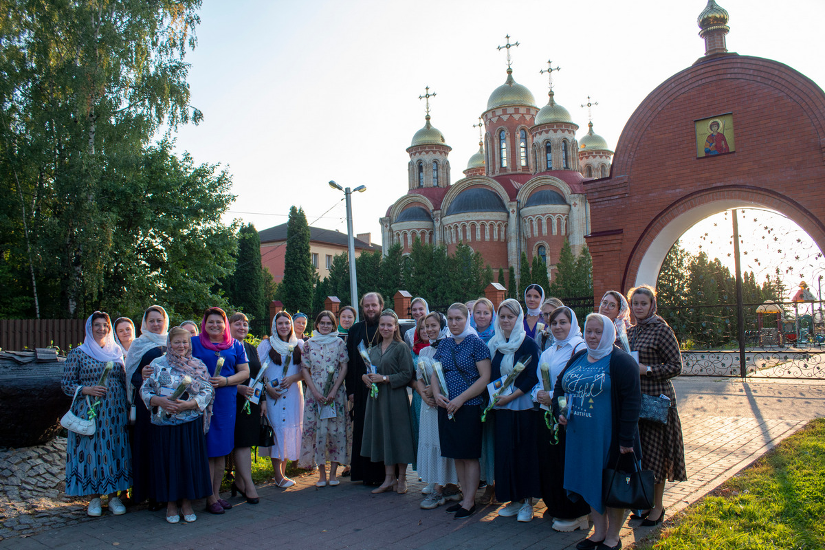 Встреча архиепископа Подольского и Люберецкого Аксия с матушками Домодедовского благочиния