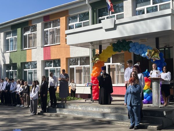 День знаний в Повадинской  СОШ