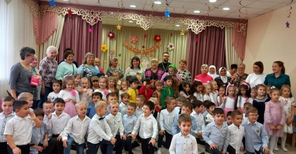 День пожилого человека в детском саду «Мечта».