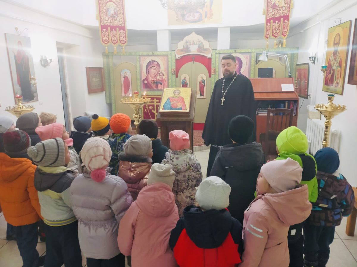 Экскурсия детского сада «Веснушка» по Пантелеимоновскому храму села Красный Путь