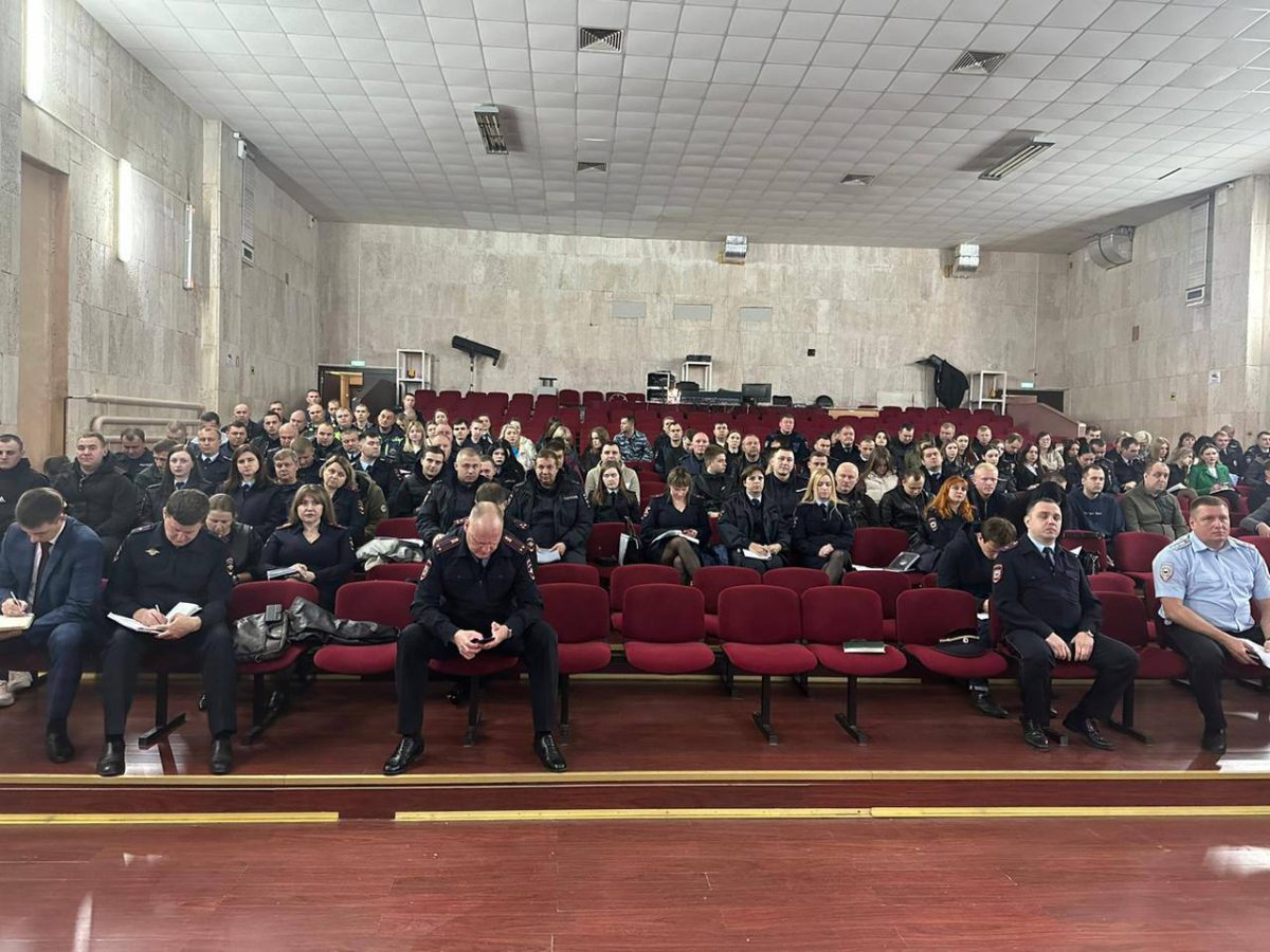 Беседа с сотрудниками полиции в Домодедово