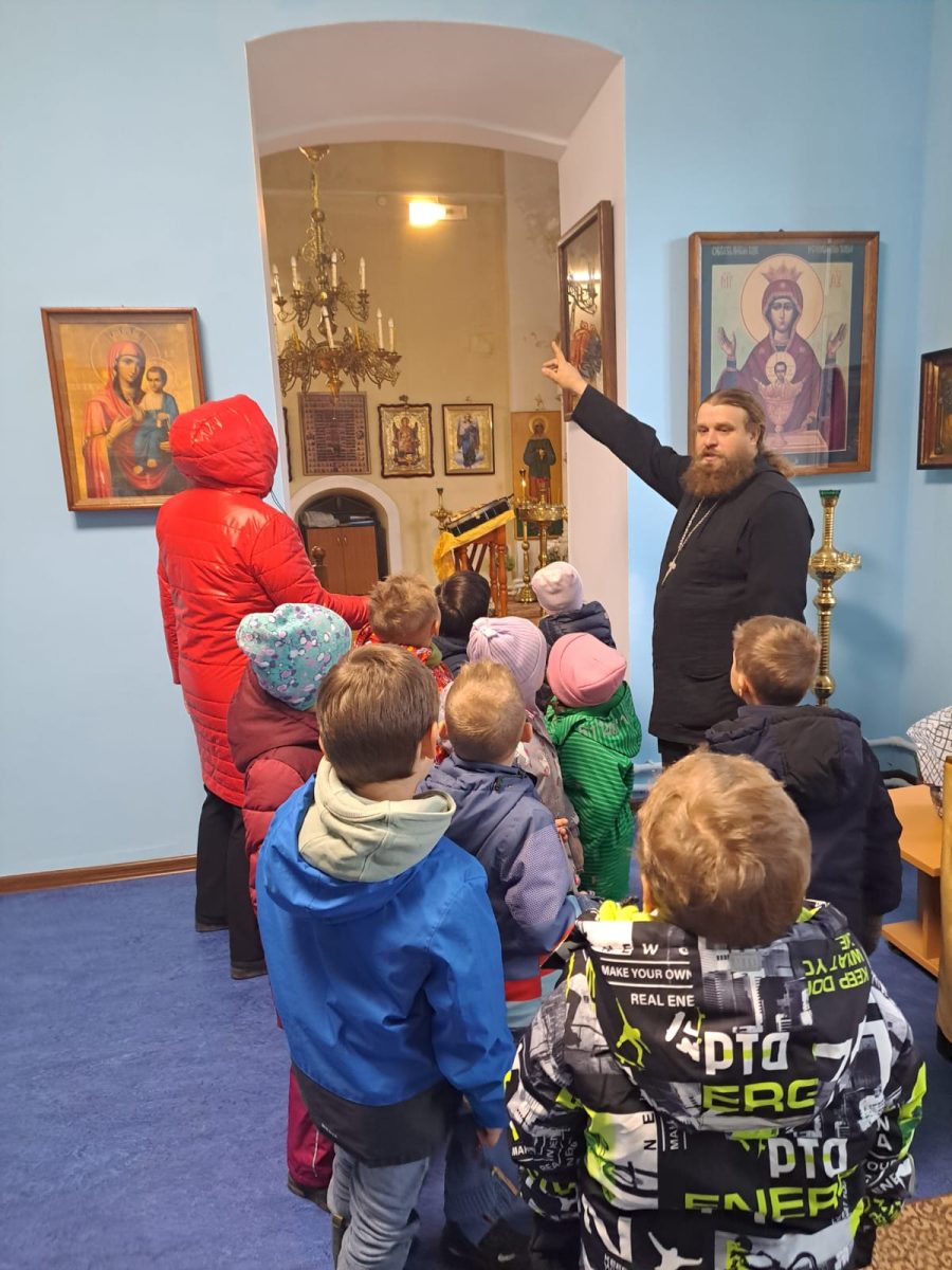 Экскурсия в храме «Отрада и Утешение» в селе Добрыниха