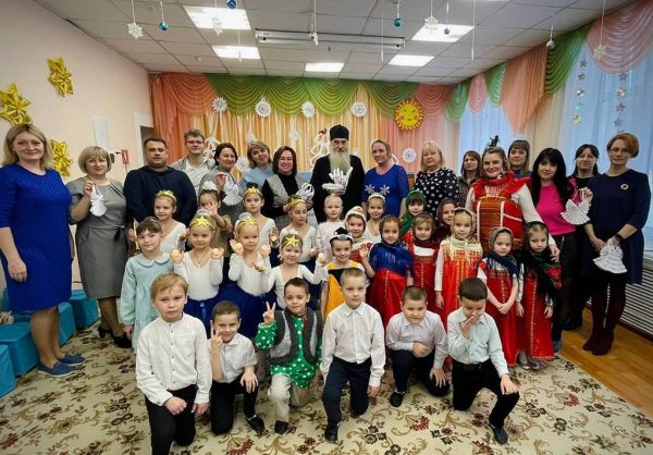 Рождественский праздник в Домодедовском дошкольном отделении «Рябинка»