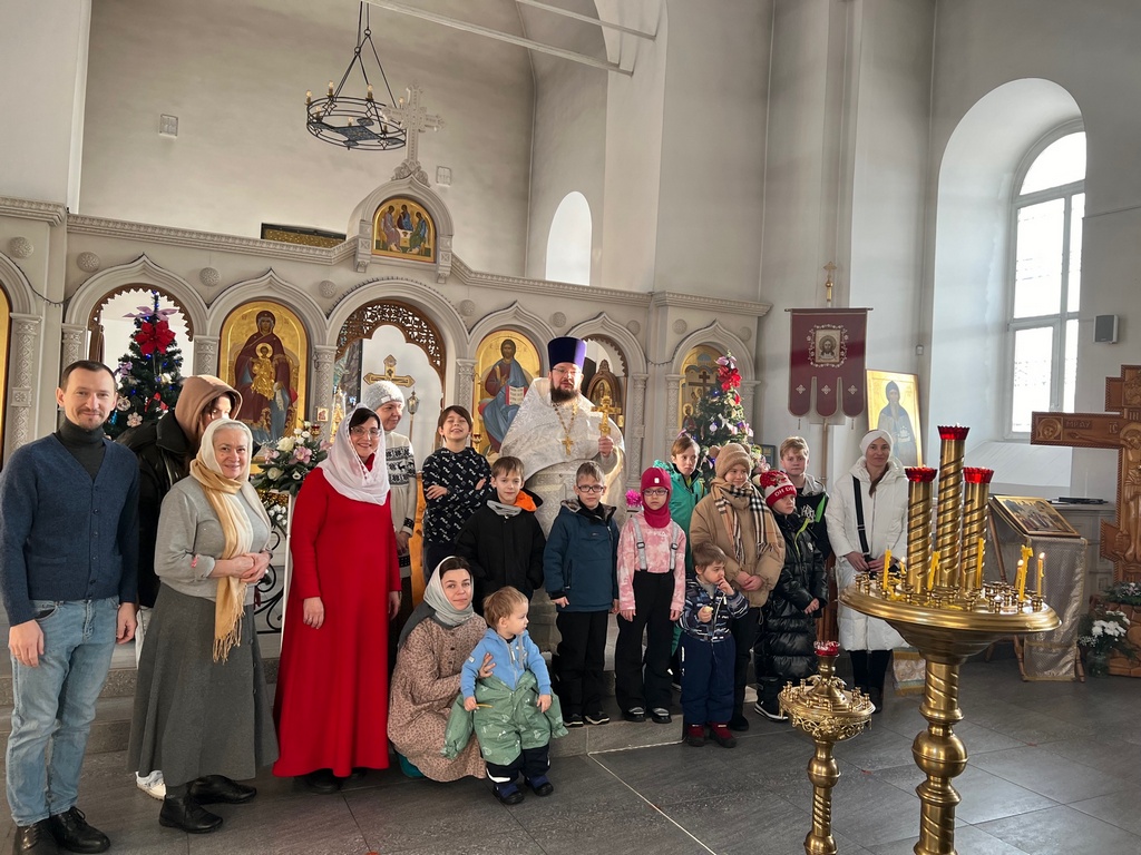 Рождественский утренник в Крестовоздвиженском храме села Сокольниково