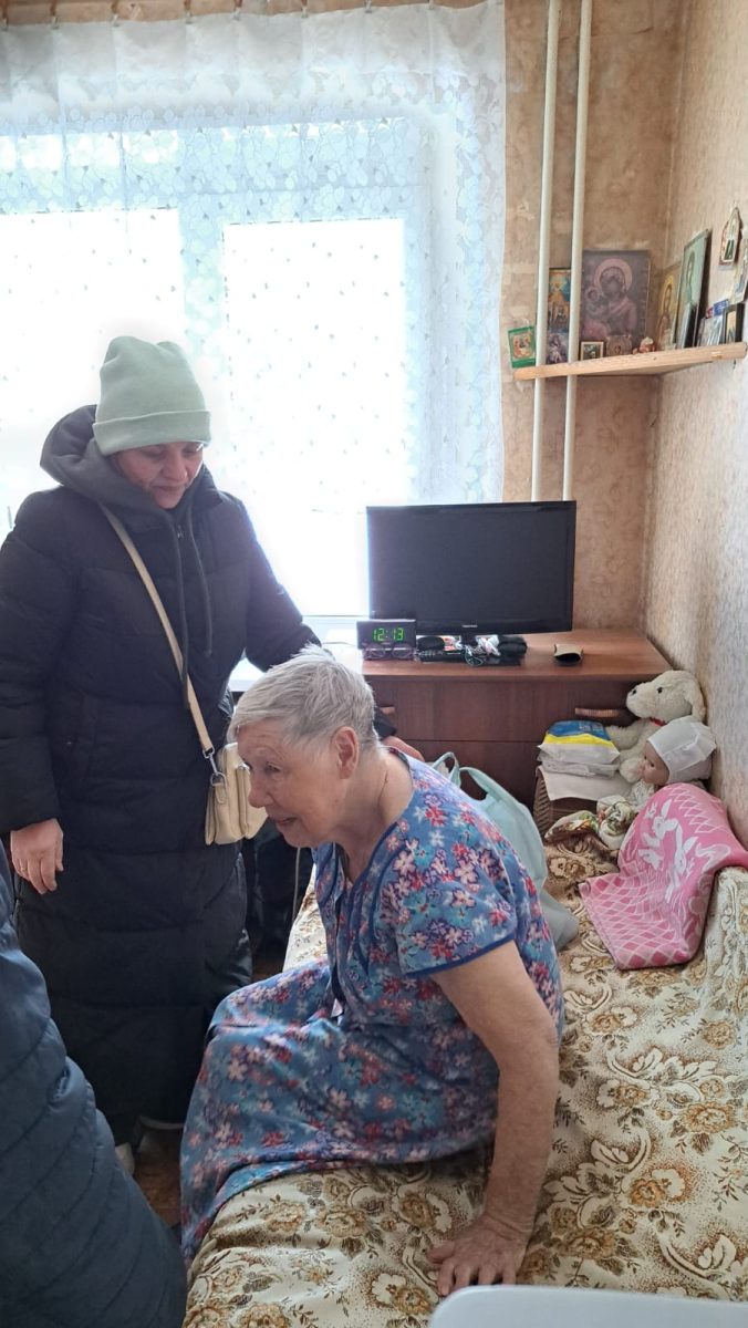 Поздравление престарелых прихожан с Рождеством Христовым — фото 5