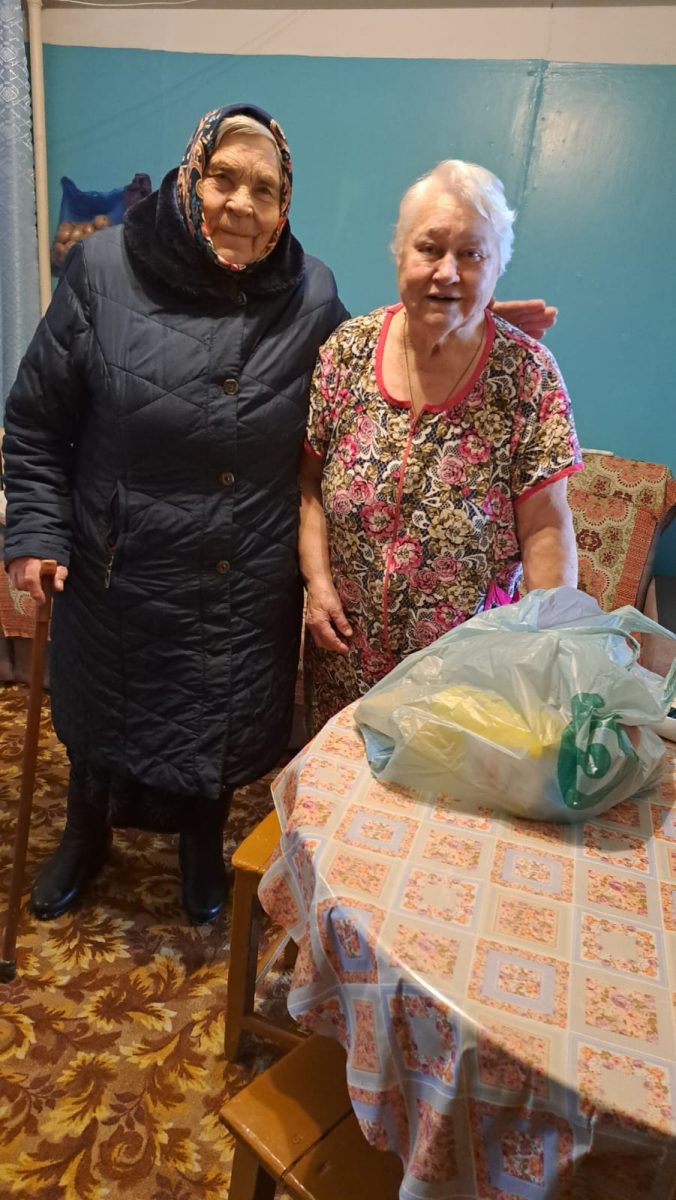 Поздравление престарелых прихожан с Рождеством Христовым