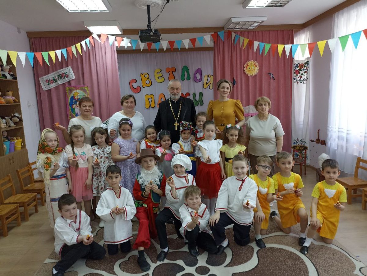 Пасхальная сказка в детском саду «Светлячок»
