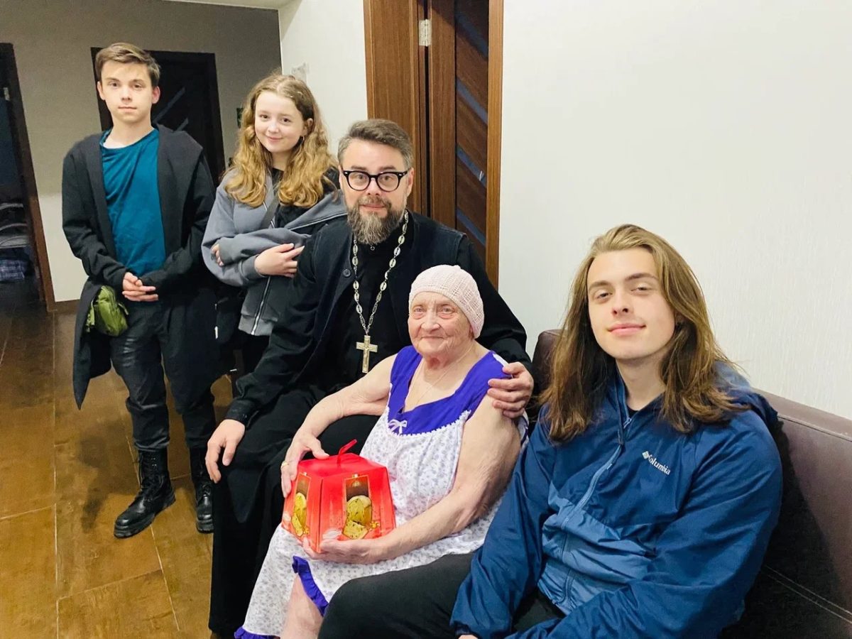 Акция «Подарок к Пасхе» в деревне Буняково