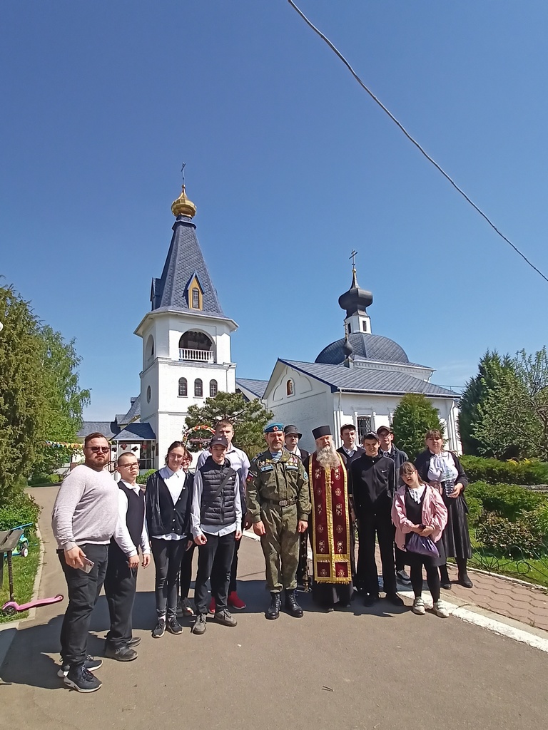 Экскурсии воспитанников Кутузовской школы-интерната в приходской музей Никольского храма села Лямцино