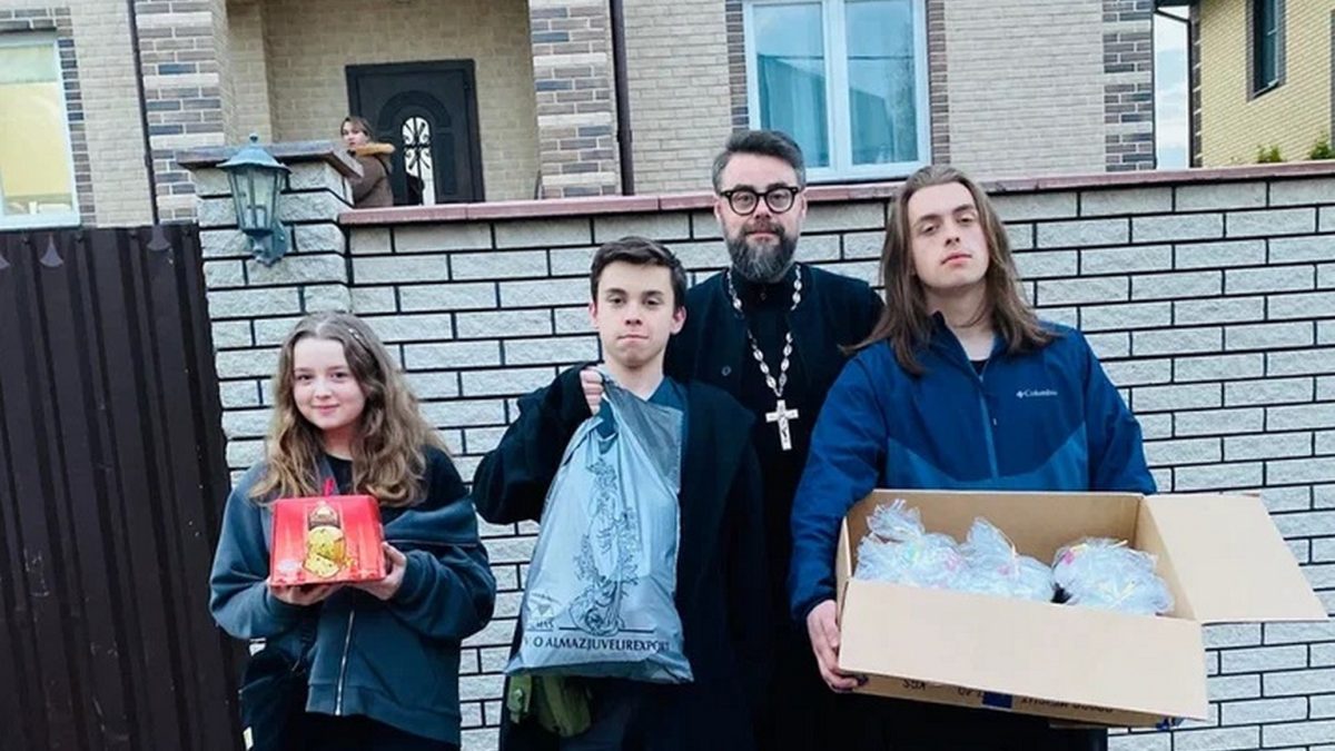 Акция «Подарок к Пасхе» в деревне Буняково