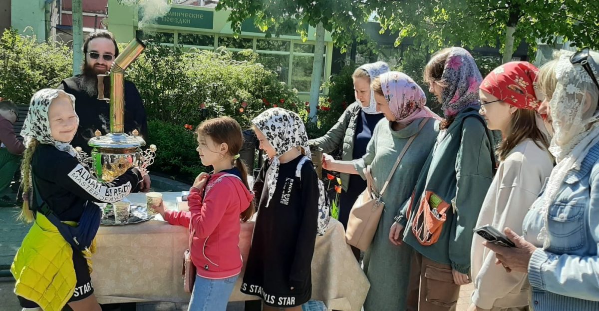 Экскурсия воскресной школы храма иконы Божией Матери «Державная» в Донской монастырь — фото 2