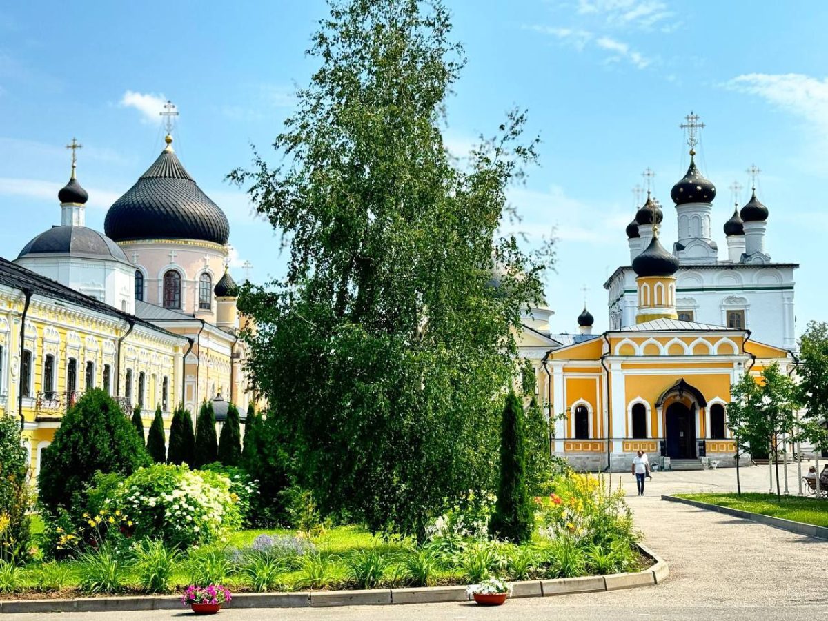 Поездка директоров школ городского округа Домодедово в Давидову пустынь — фото 5