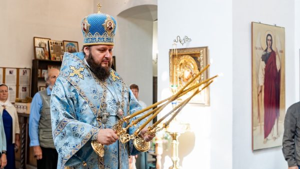 Архиерейское богослужение в Смоленском храме деревни Данилово г.о. Домодедово
