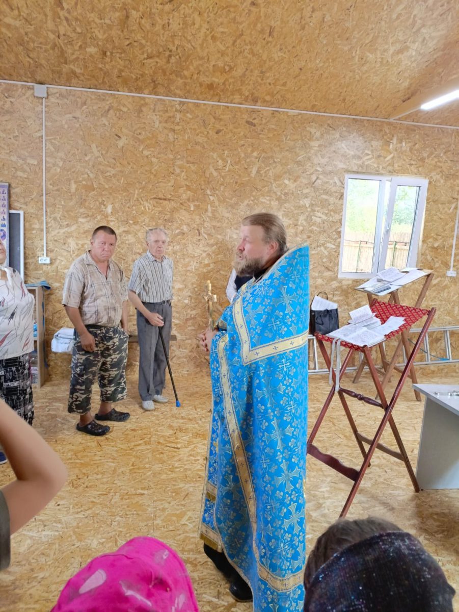 Молебен перед началом учебного года в Богородицерождественском храме д. Голубино