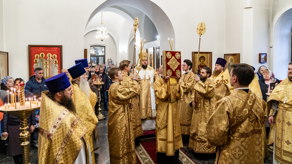 Архиерейское богослужение в Космо-Дамианском храме села Меткино г.о. Домодедово