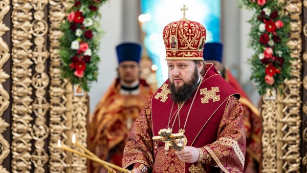 Архиерейское богослужение в Крестовоздвиженском храме села Юсупово г.о. Домодедово